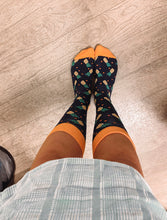 Load image into Gallery viewer, Infertility Pineapple Socks